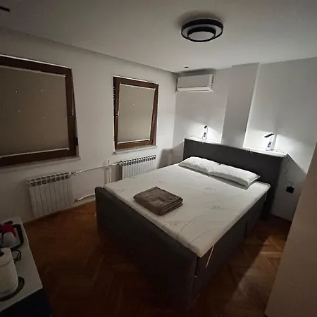 Ad Salinas Sa Premium Sobama Tuzla