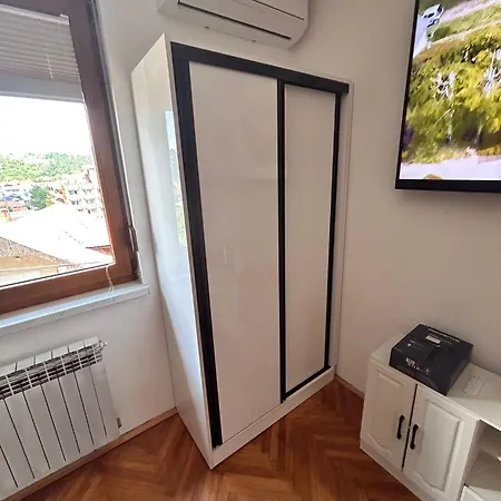 Ad Salinas Sa Premium Sobama * Tuzla